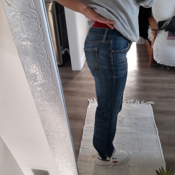 Jeans - Picture 10 of 12